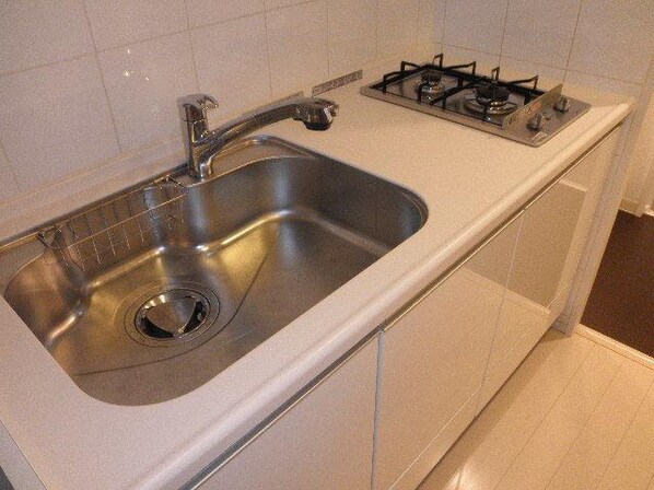 カスタリア三宿の物件内観写真